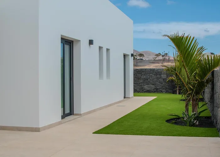 Blancazul Tamia فيلة